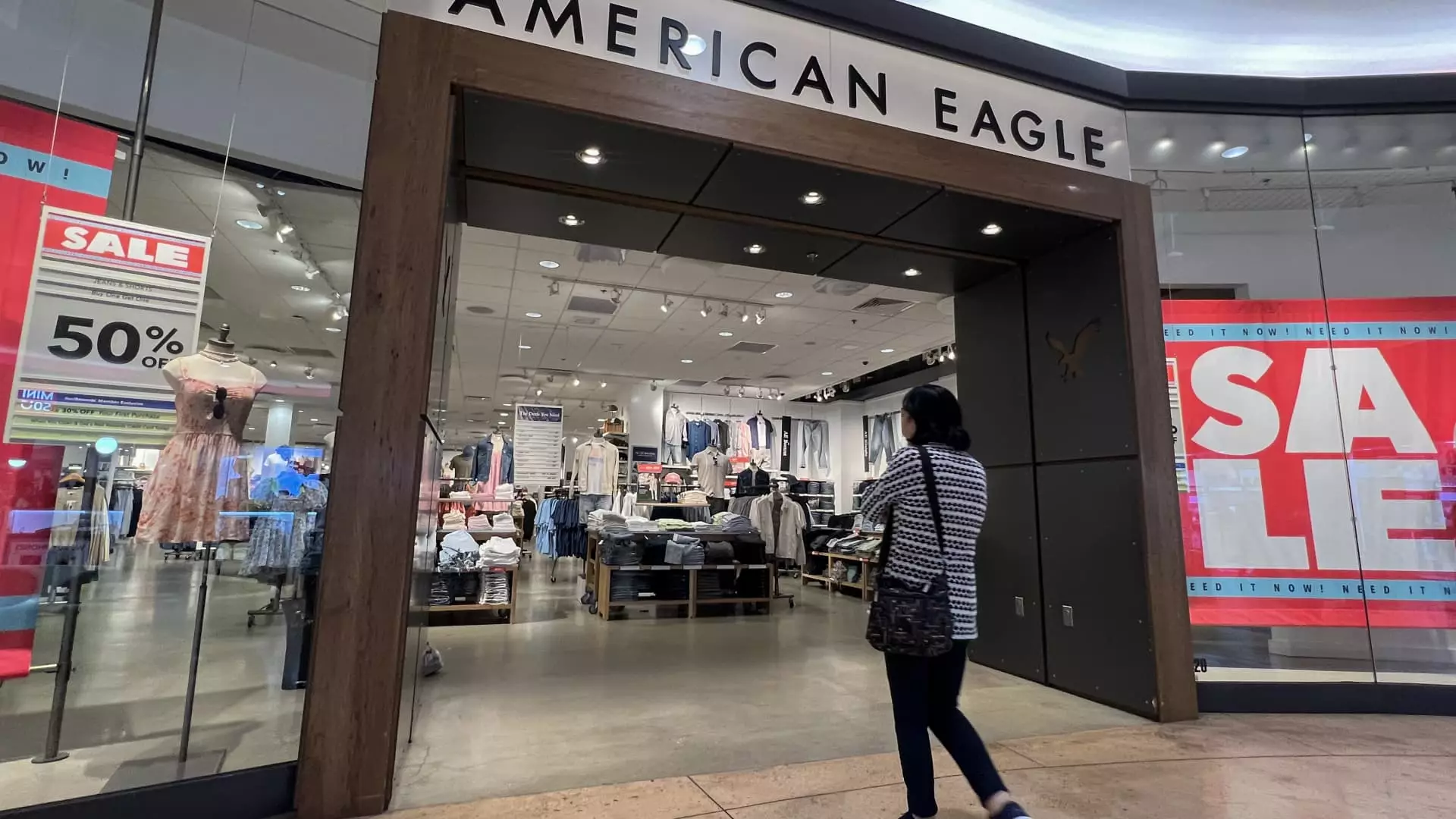 75 Million Reasons to Reassess American Eagle’s Future