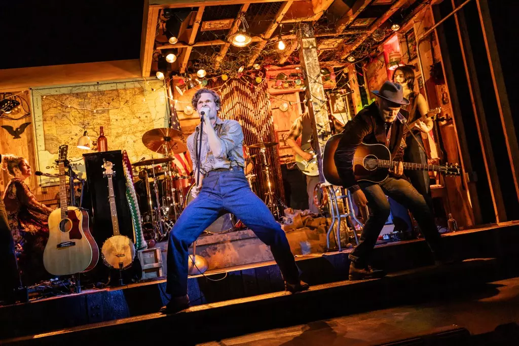 10 Eye-Opening Insights from the Current Broadway Battle: Are Awards Affecting Box Office Success?