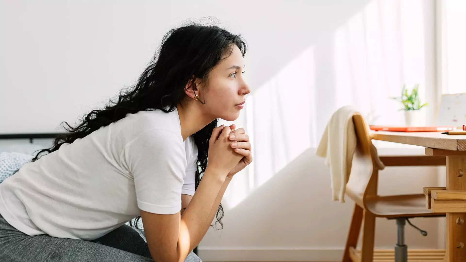 7 Unsettling Statistics Proving Gen Z’s Economic Disillusionment