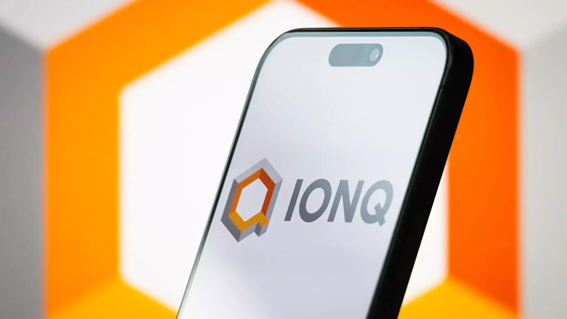 Why IonQ’s $1.1 Billion Bet on Oxford Ionics is a Game-Changer for Quantum Computing