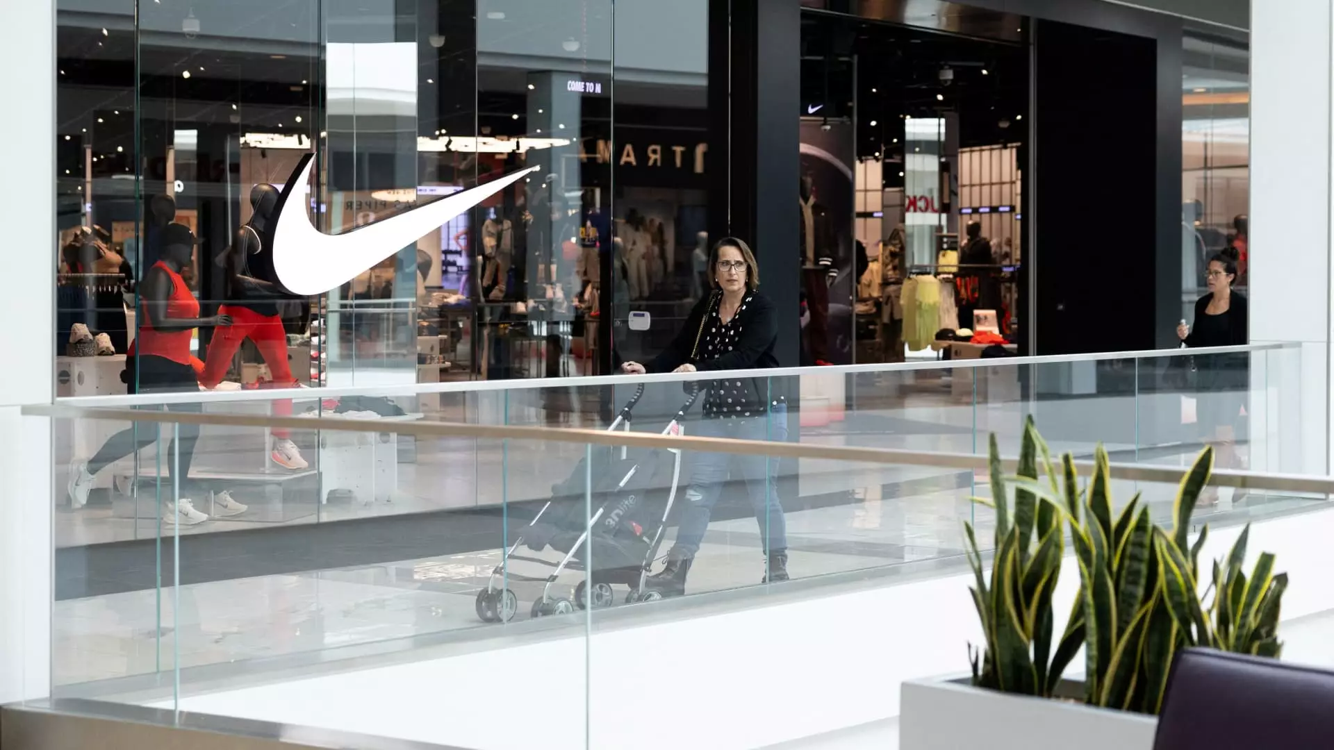 86% Drop: Nike’s Price Cut Strategy Exposes Corporate Shortcomings