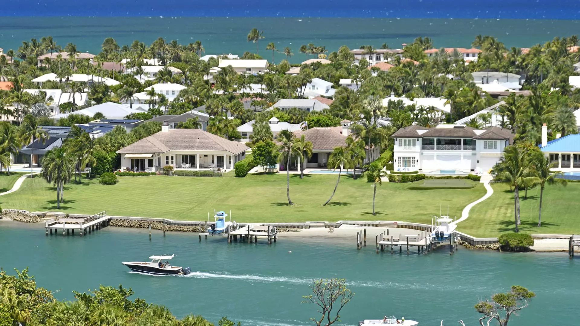 5 Stark Realities Exposed by the 2025 Luxury Real Estate Market