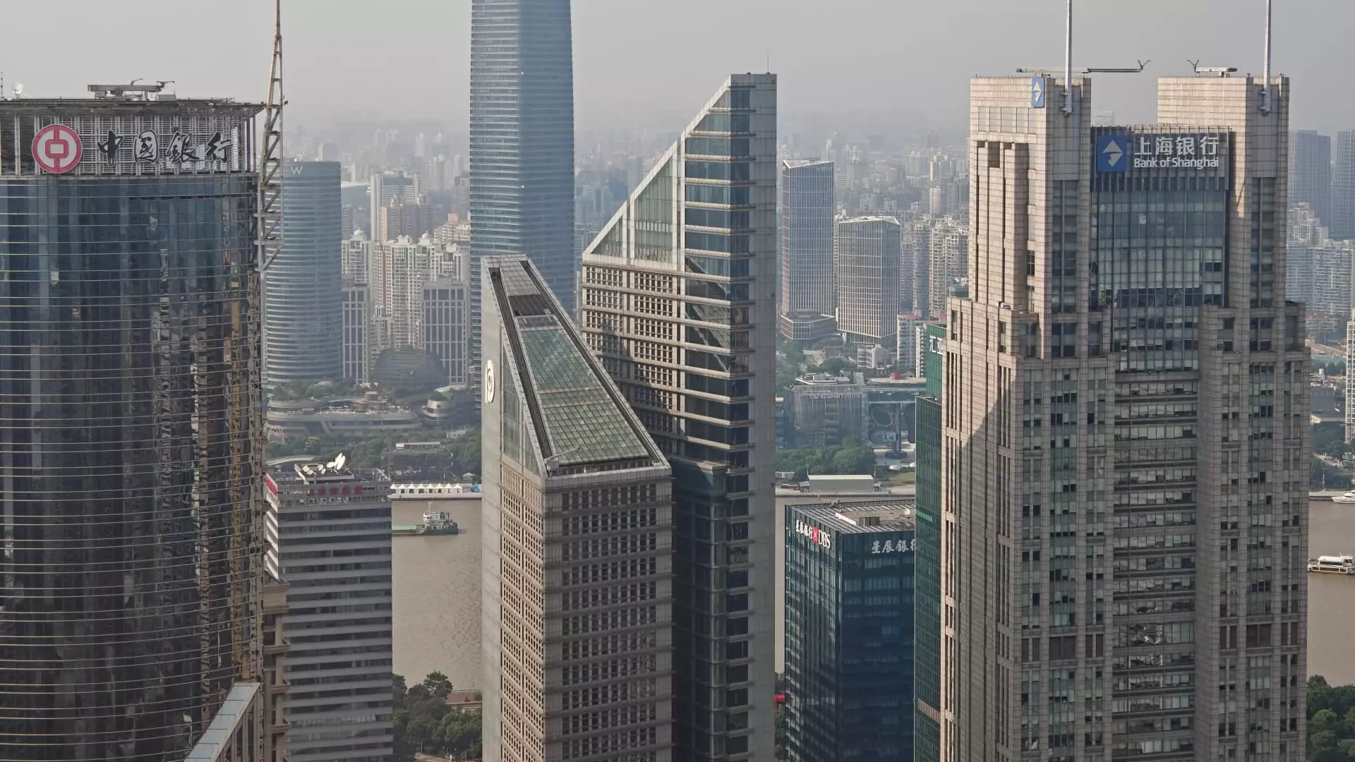 Why the Prosperity of China’s Market Is a Delusional Mirage in 2024