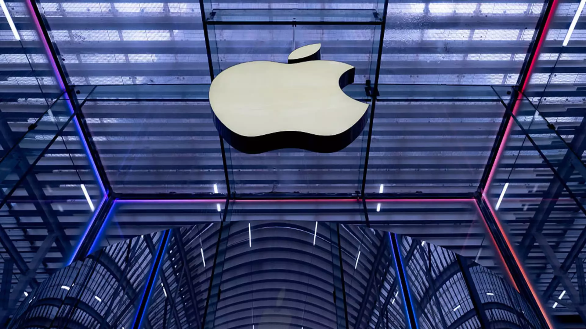 Apple’s Fragile Future: Emerging Challenges Threaten Its Market Dominance