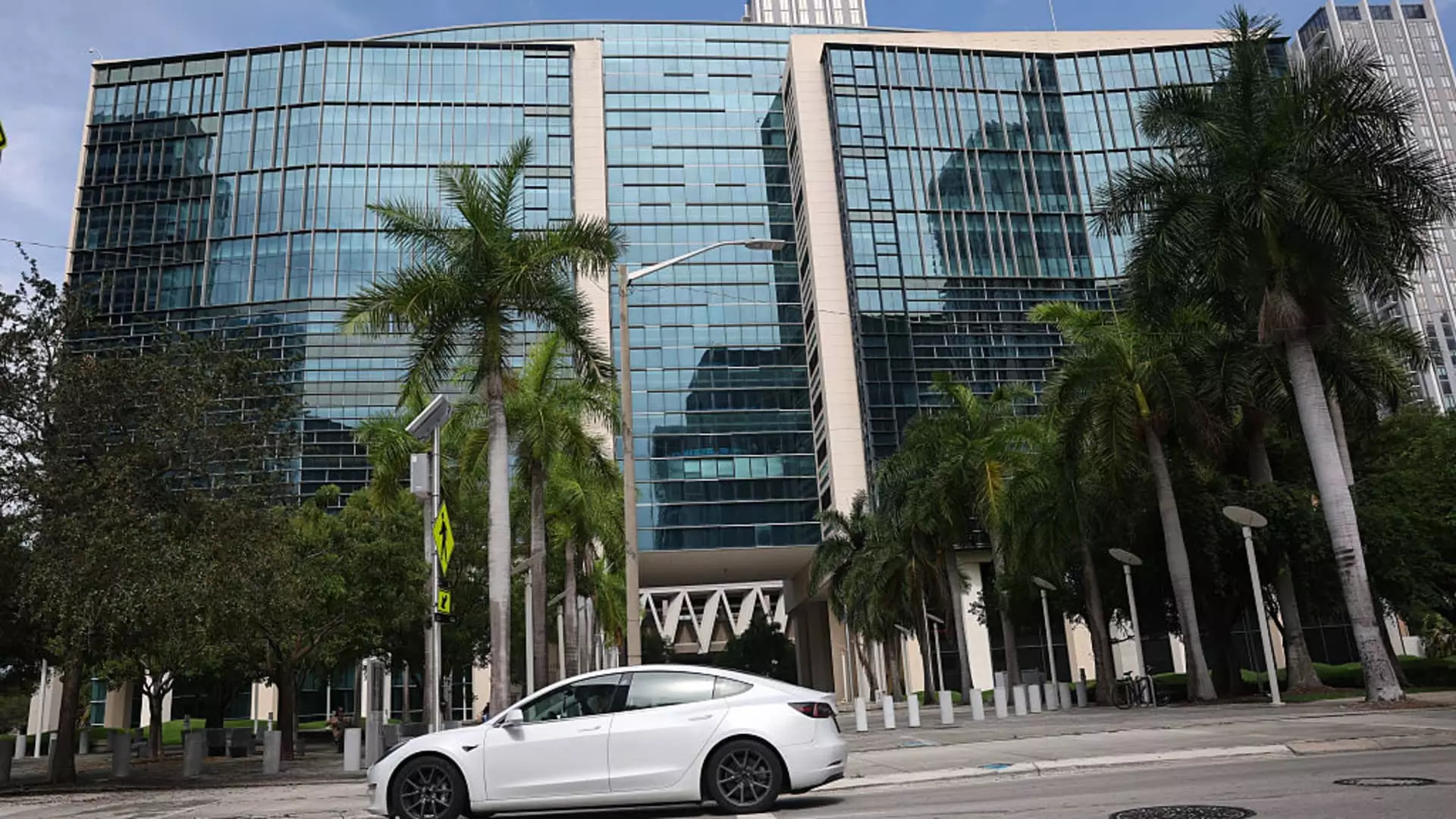 The High-Stakes Reckoning: Tesla’s Liability and the Illusion of Autopilot Safety