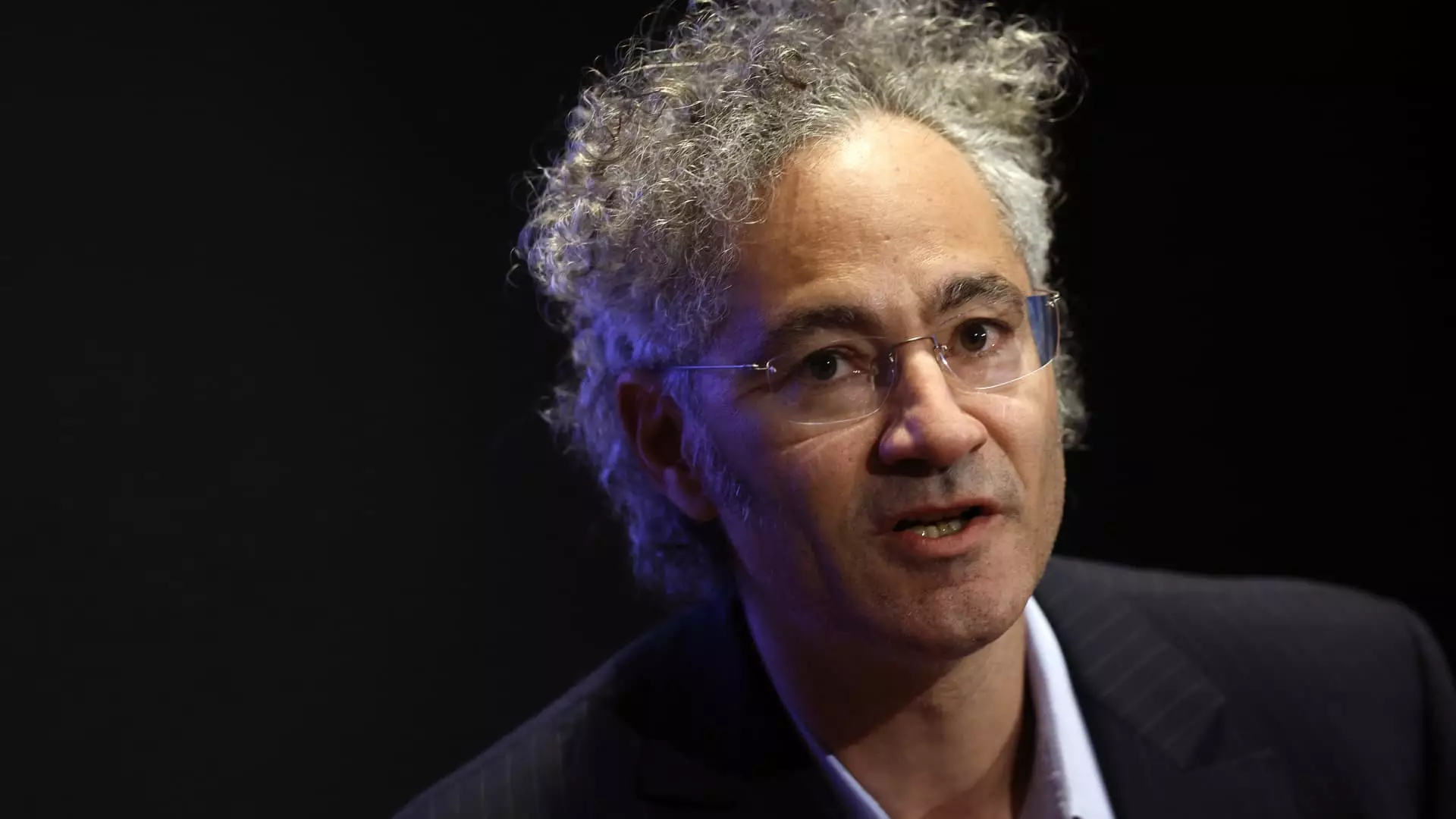 Palantir’s Meteoric Rise: An Unstoppable Force or a Risky Mirage?