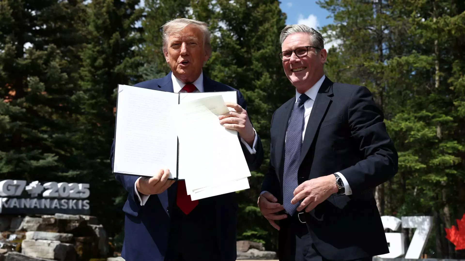 The Hidden Dangers of Trump’s Trade Policies: 5 Critical Flaws That Could Shake the Economy